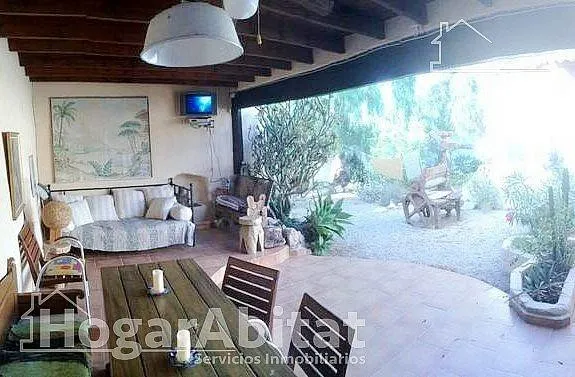 ¡ESPECTACULAR! CASA RURAL MUY AMPLIA Y LUMINOSA CON VARIAS T - foto 4