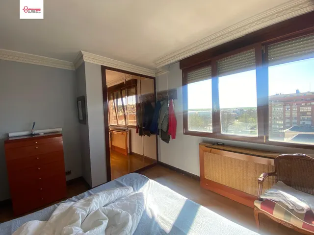 En Burgos. Avda. Arlanzón. Espectacular piso de cuatro dormitorios. Orientación sur — 16