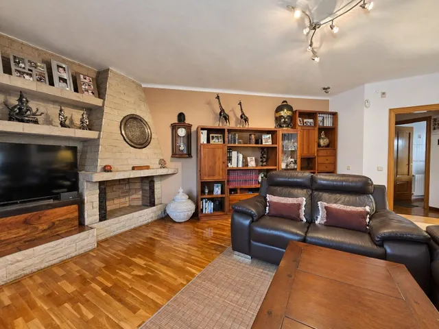 Casa con piscina privada, jardín y porche en Can Sors — 10