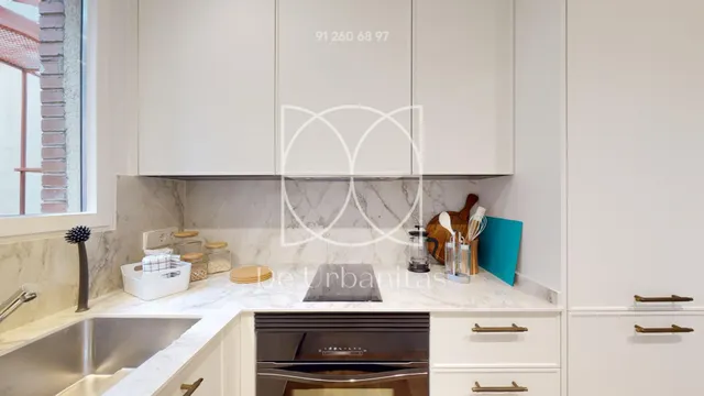 Piso 2 habitaciones 122m² en venta - Cortes — 9