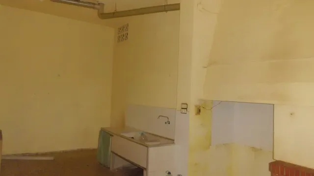 Local Comercial en Altabix, zona de paso, cerca del DUMBO — 7