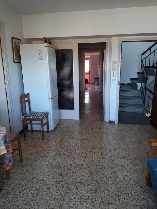 Casa de pueblo de tres plantas — 11