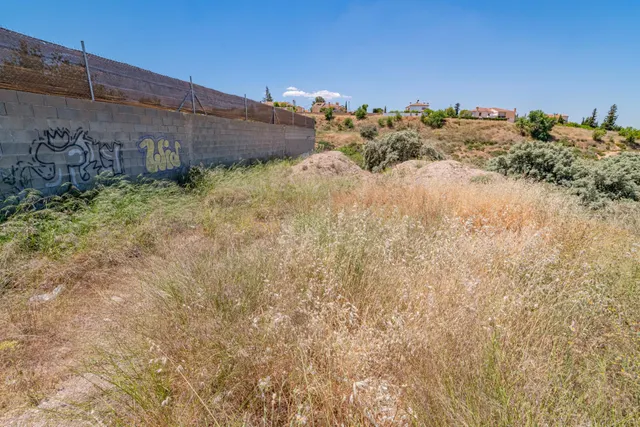 Terreno en La Zubia — 12