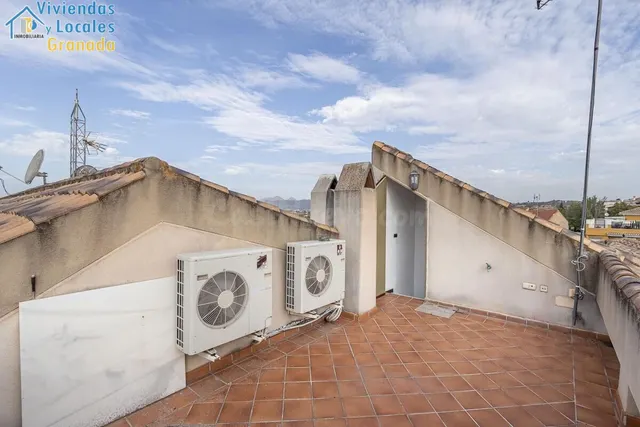 Ático dúplex en Peligros. - foto 4