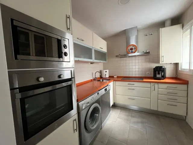 MAGNÍFICO APARTAMENTO EN URBANIZACIÓN PRIVADA CON PISCINA — 19