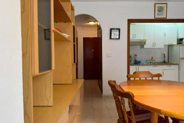 FANTASTICO ESTUDIO A UNOS PASOS DE LA PLAYA, IDEAL PARA PERSONAS SOLTERAS — 8