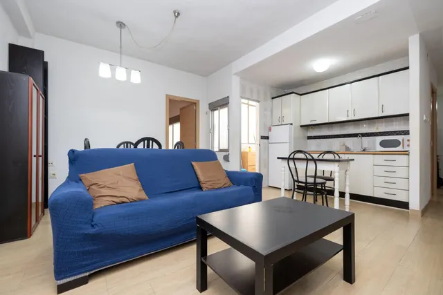 Excelente oportunidad en Calle Tejeiro — 15