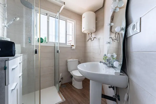 Atico 1 habitación con piscina Zona Carlos Haya — 25