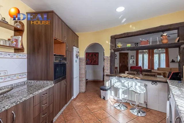 Chalet en los Chopos, Las Gabias — 14