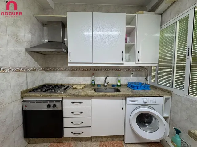 PISO JUNTO MEDINA AZAHARA CON ASCENSOR , TERRAZA, TRASTERO Y AZOTEA INDEPENDIENTE — 24