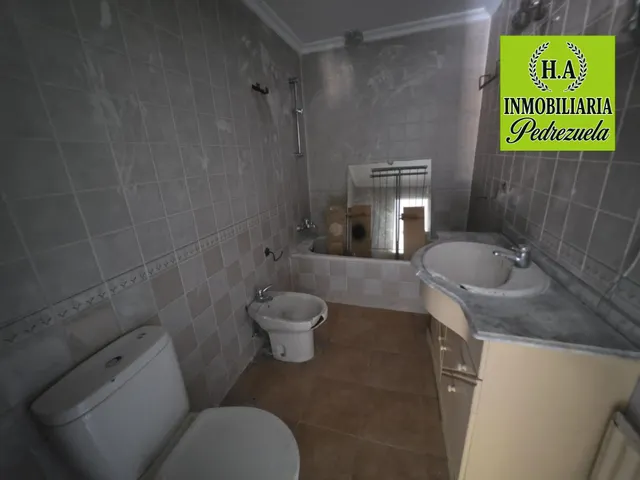 Encantadora Parcela de Oportunidad con Piscina Privada — 20