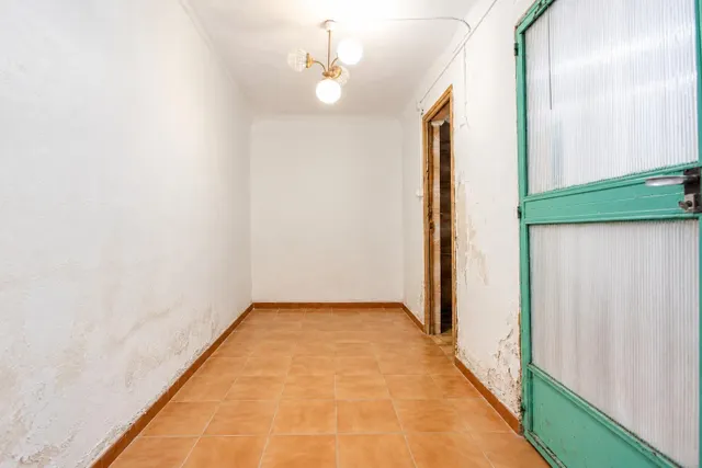 Casa en el Centro de Petrer Para Reformar. — 6