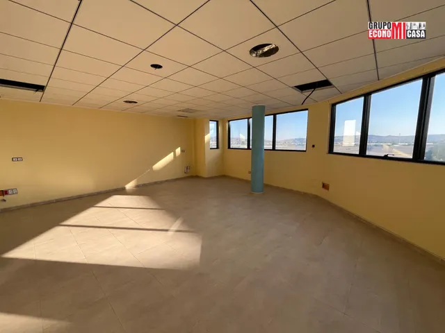 EDIFICIO DE OFICINAS EN VENTA O ALQUILER,  EN MONFORTE DEL CID — 28