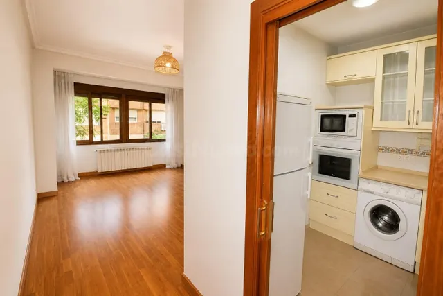 Piso 1 habitación 65m² en alquiler - Nuevos Ministerios-Ríos - foto 4