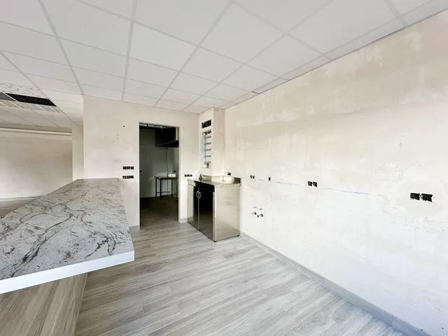 Bar 173m² en venta - Marbella — 13