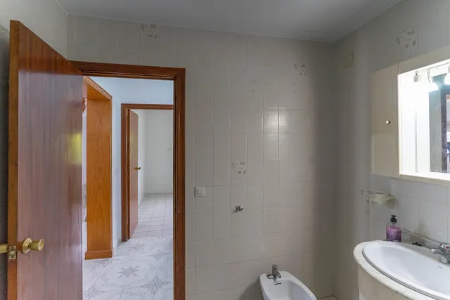Exclusivo Chalet en Alhaurín el Grande con Piscina y Amplias Vistas — 17