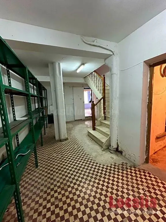 Local comercial en el centro de Torrelavega — 7