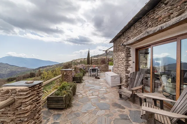 Cortijo de 3 apartamentos en las Alpujarras - Pórtugos - foto 2