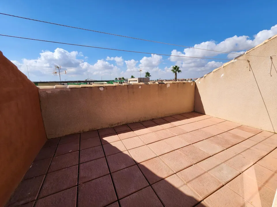APARTAMENTO DÚPLEX CON 2 TERRAZAS