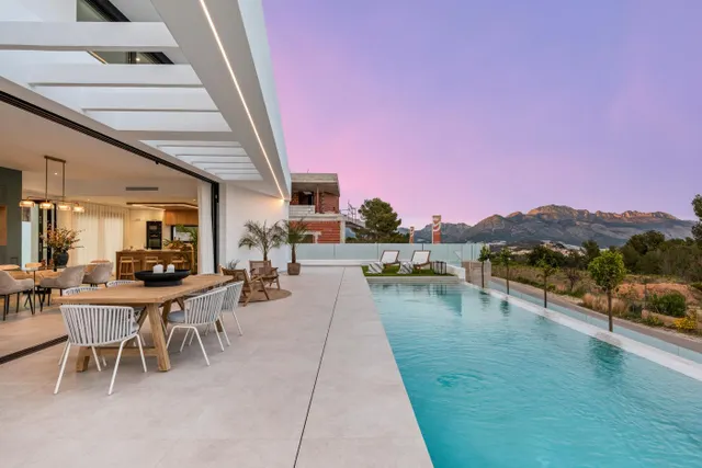 VILLAS DE OBRA NUEVA EN POLOP — 43