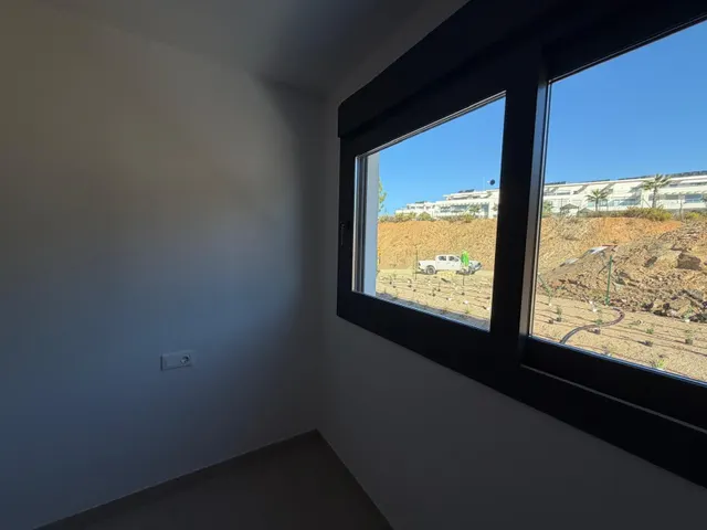 Vivienda moderna en urbanización privada Mijas con vistas al mar — 32