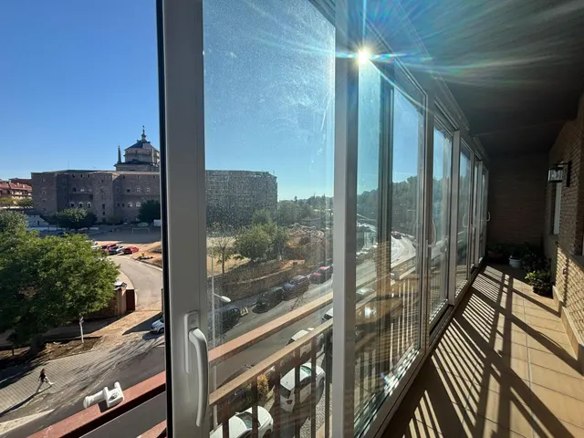 Piso 4 habitaciones 256m² en alquiler - Reconquista — 12