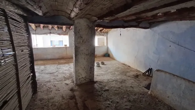 CASA  ANTIGUA  DE 329M2  EN VILLAR DEL ARZOBISPO — 47
