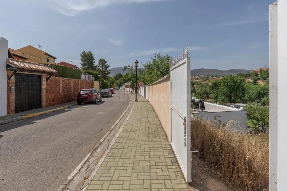 Terreno en Cortijo de la Luz ¡Tu futuro empieza aquí!