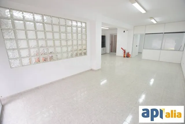 LOCAL 80m2 en Alquiler - foto 3