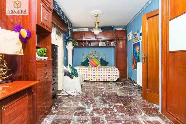 CALLE TRAJANO. Plaza Menorca — 12
