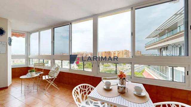 AMPLIA VIVIENDA CON GRAN TERRAZA, GARAJE Y PISCINA EN VISTAHERMOSA – ALICANTE — 15