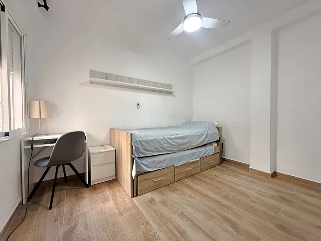 APARTAMENTO CON 3 DORMITORIOS EN EL CORAZÓN DE NERJA — 13