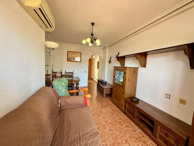 Ático en Torrevieja con orientación sur, cerca del mar — 8