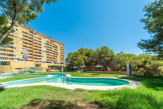Apartamento en esquina con vistas al mar en Altos de Campoamor — 29