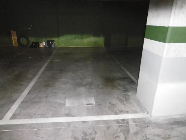 ESTUDIO EN BUEN ESTADO COMO NUEVO EQUIPADO CON GARAJE Y TRASTERO — 23