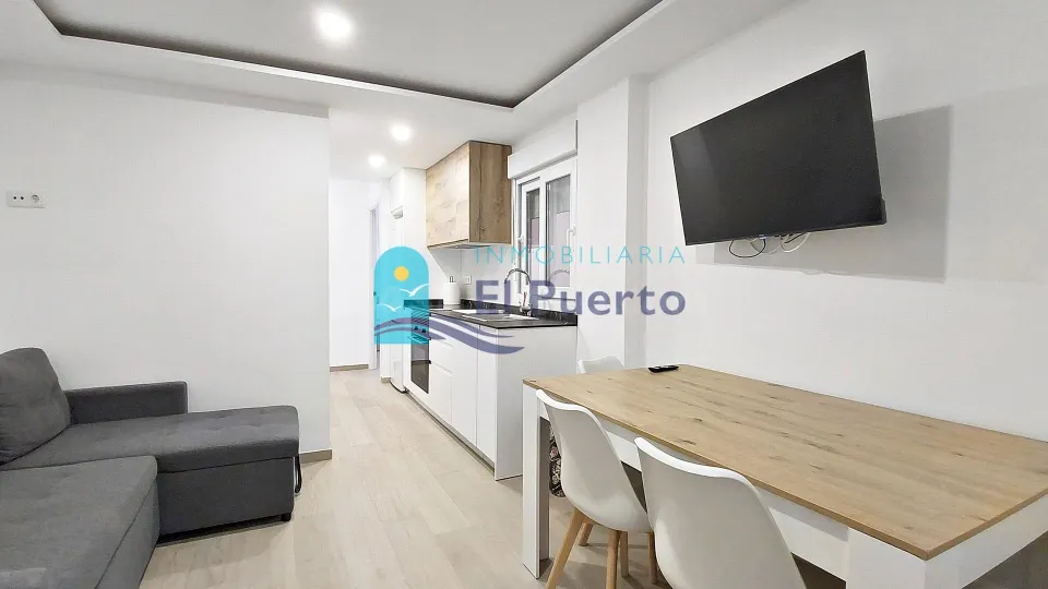 Apartamento reformado a 50 metros de la playa en puerto de mazarrón – ref. 1870