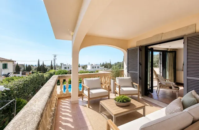 EXCLUSIVA VILLA CON VISTAS A LA BAHÍA DE PALMA EN MARRATXI — 20
