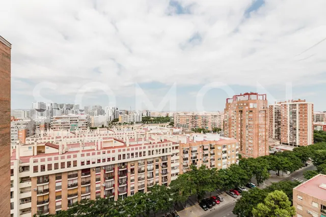Piso en venta en Quatre Carreres, Valencia, con balcón y vis - foto 5