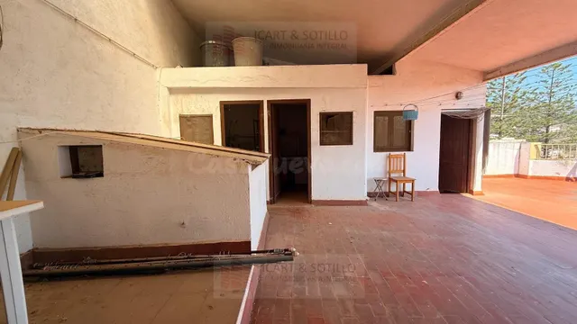 LES CASES D´ALCANAR CASA UNICA CON TRES PLANTAS INDEPENDIENT - foto 3