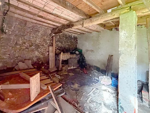 Si quieres vivir en plena naturaleza, esta es tu oportunidaad.Casa pareada para rehabilitar en Malpica , a tan solo 10 minutos del centro de oviedo — 6