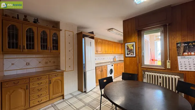 PISO EN VENTA 2 GARAJEs  Y 2 TRASTEROS — 7