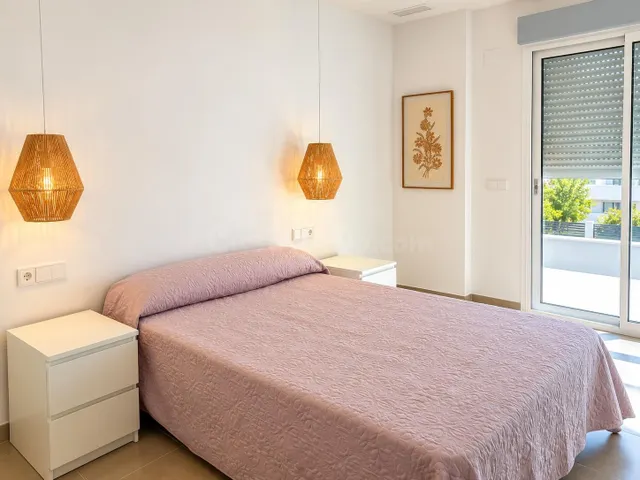 Apartamento 2 habitaciones 181m² en alquiler - Platja de Oli - foto 3