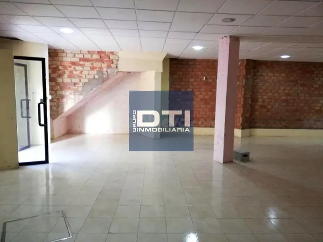 Local en venta en c. juan ramón jiménez, 9, Bormujos, Sevill - foto 5