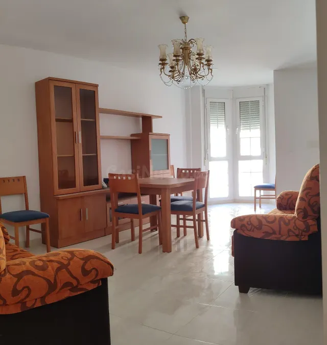 PISO CON ASCENSOR , GARAJE Y TRASTERO, EN MACAEL (ALMERÍA).