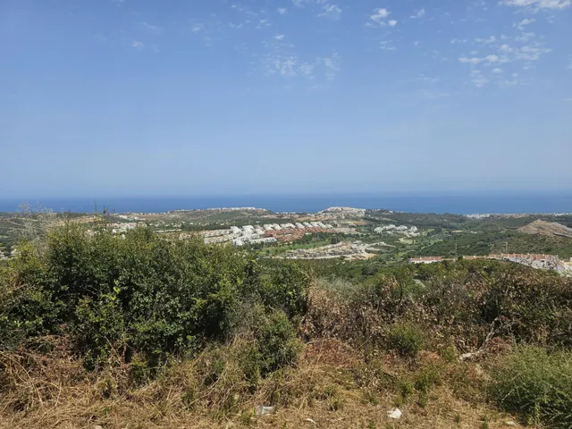 Precioso apartamento de 2 dormitorios con vistas al mar — 21