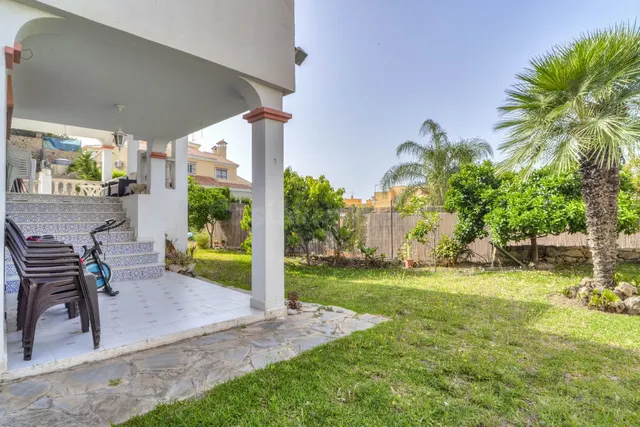 Chalet 5 habitaciones 471m² en venta - Marbella - foto 2