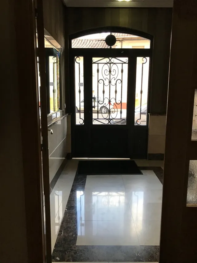 DÚPLEX DE 113 M2, NUEVO, 2 HAB., SALÓN, COCINA, 3 BAÑOS. CALIDADES LUJO — 40