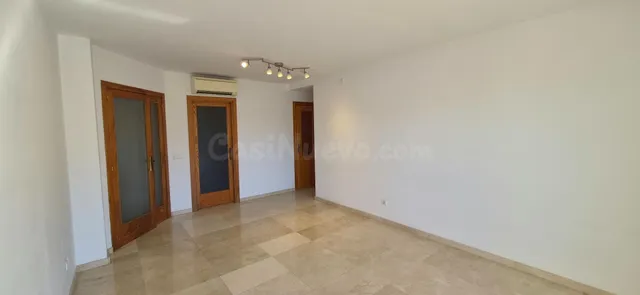 ALQUILAMOS PISO CON TERRAZA EN ANDRATX - foto 4