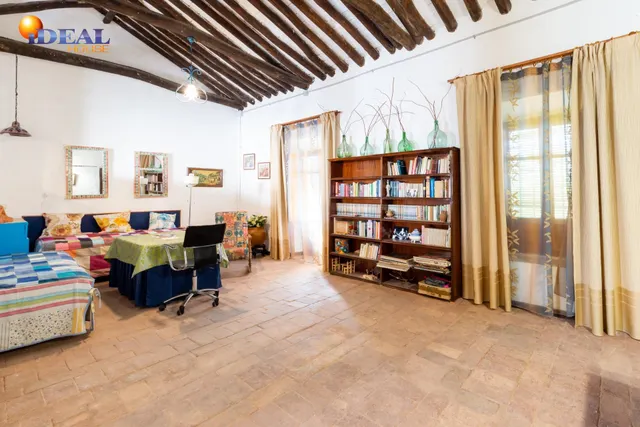 ESPECTACULAR CASA RÚSTICA CON TERRENO — 25