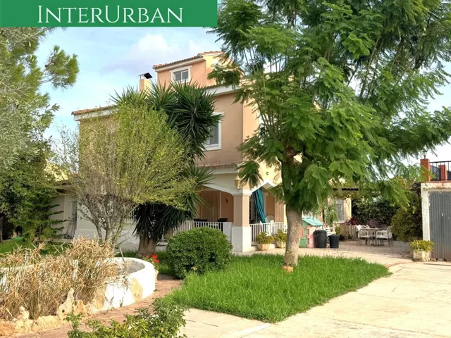 Chalet 5 habitaciones 268m² en venta - Urb. Montcati — 34